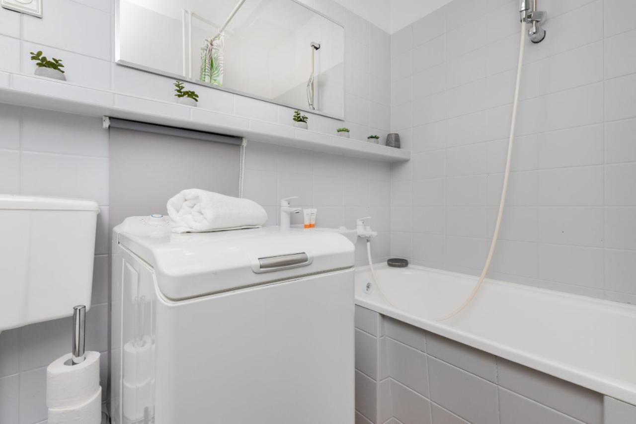 Seaview Apartment Gdansk Przymorze By Noclegi Renters Luaran gambar